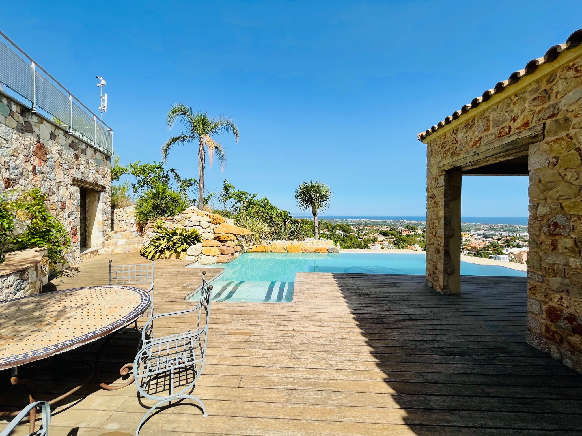 Denia. Luxury villa with wonderful sea views, for sale